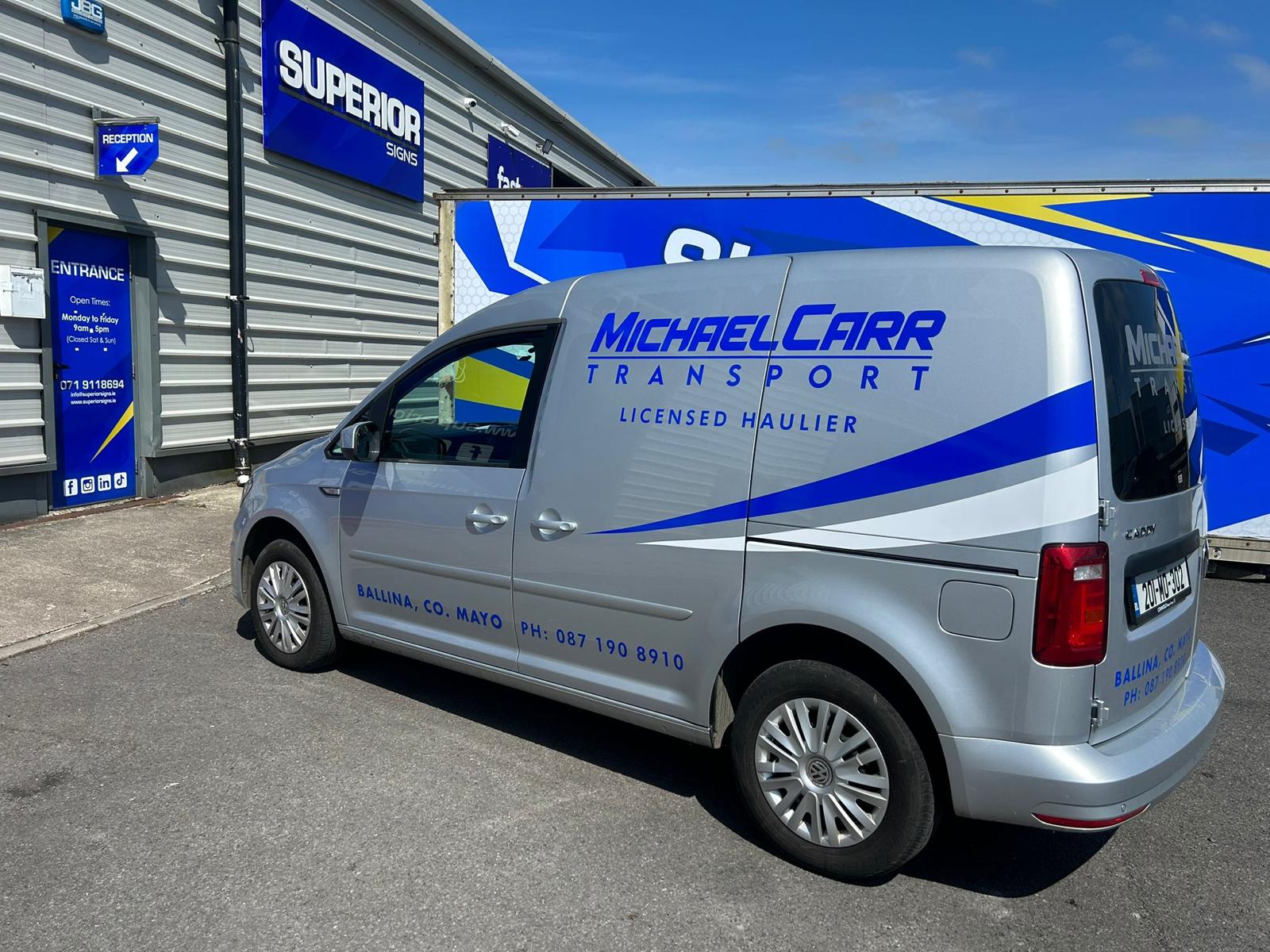Light commercial van transport for smaller loads and urgent deliveries